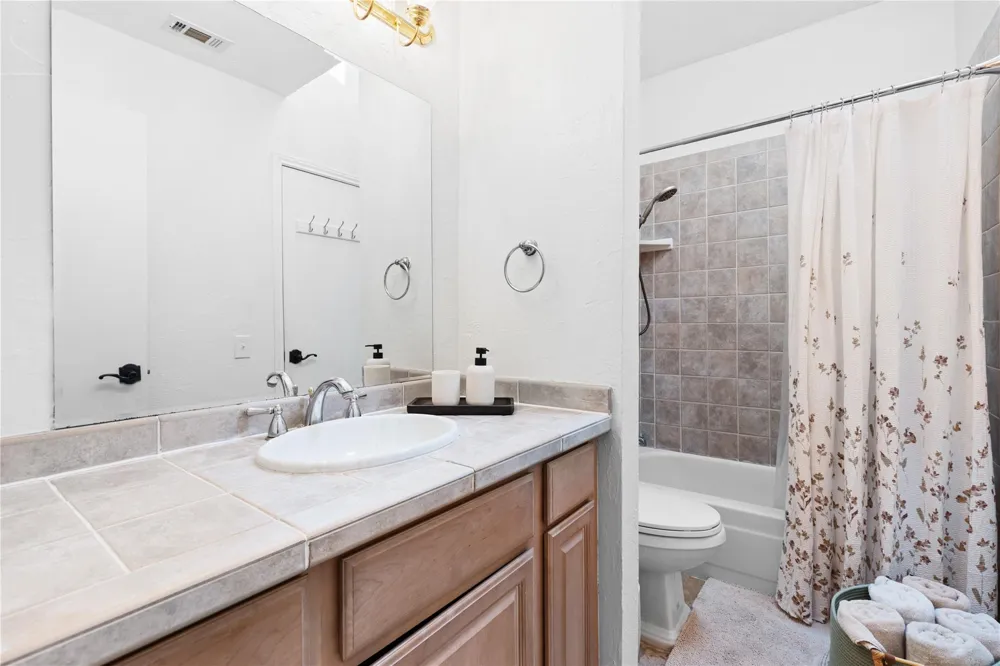 17490 Meandering Way #1304 Dallas, TX 75252