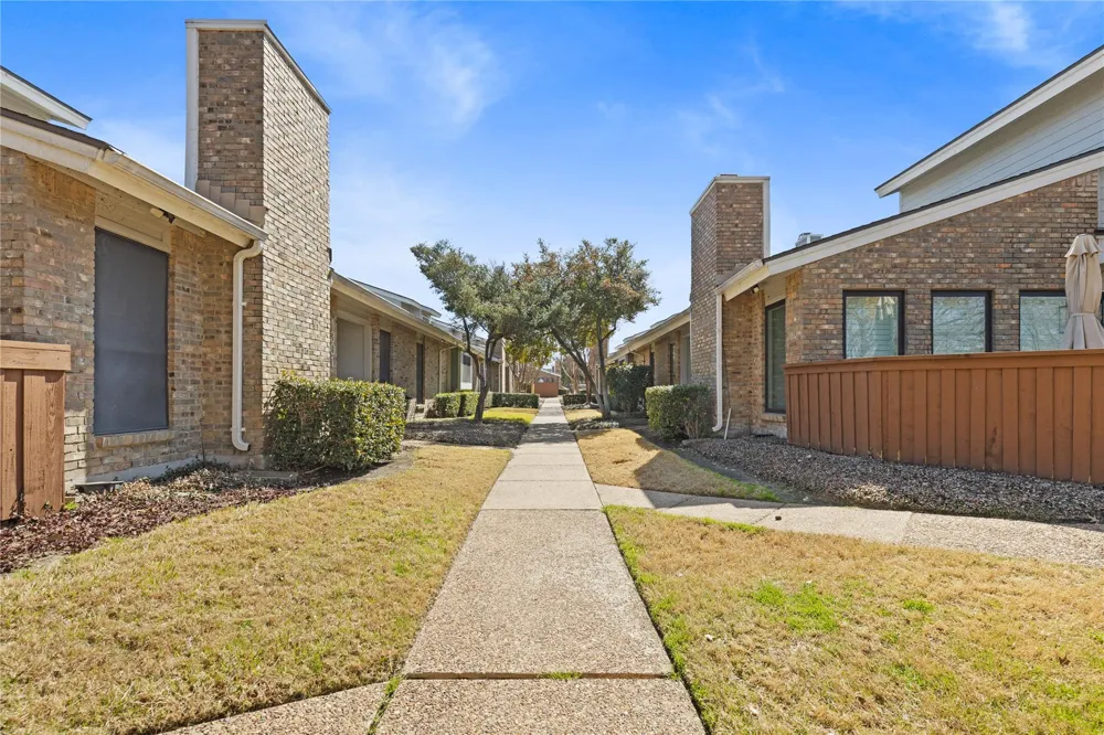 17490 Meandering Way #1304 Dallas, TX 75252