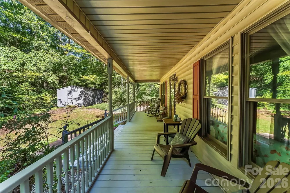 34 Lakeside Drive Marion, NC 28752