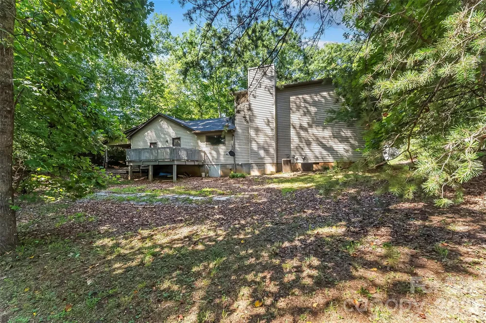34 Lakeside Drive Marion, NC 28752