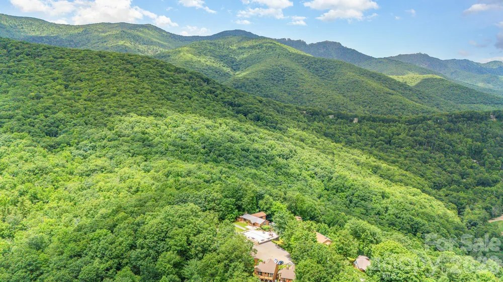 508 Over Look Drive #2 Burnsville, NC 28714