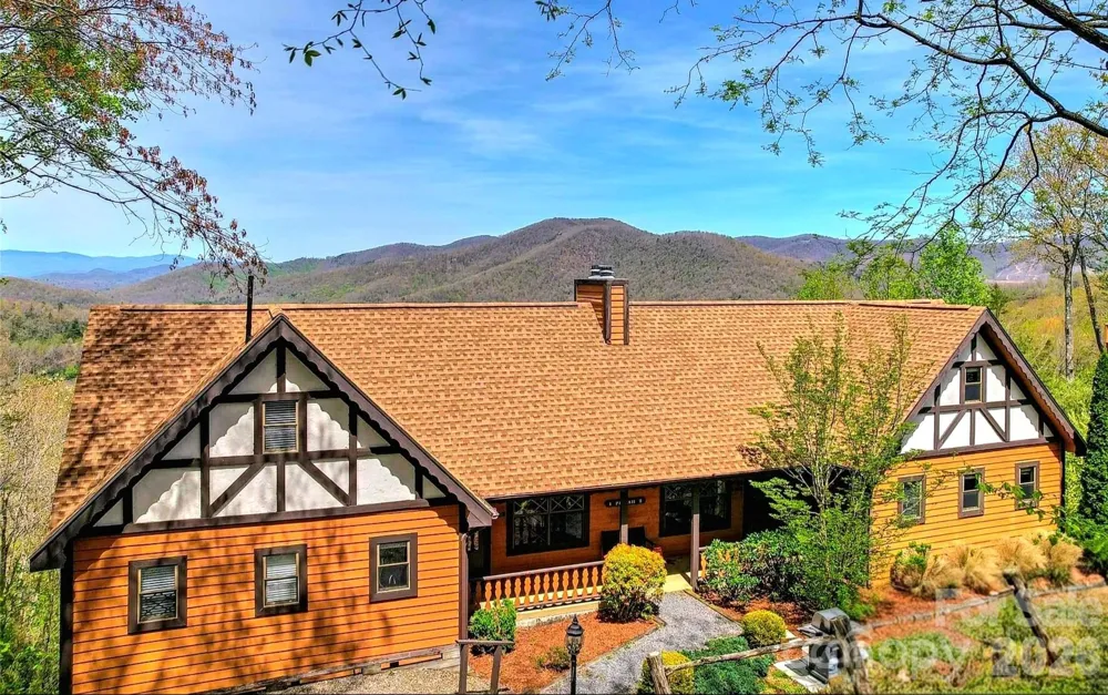 508 Over Look Drive #2 Burnsville, NC 28714