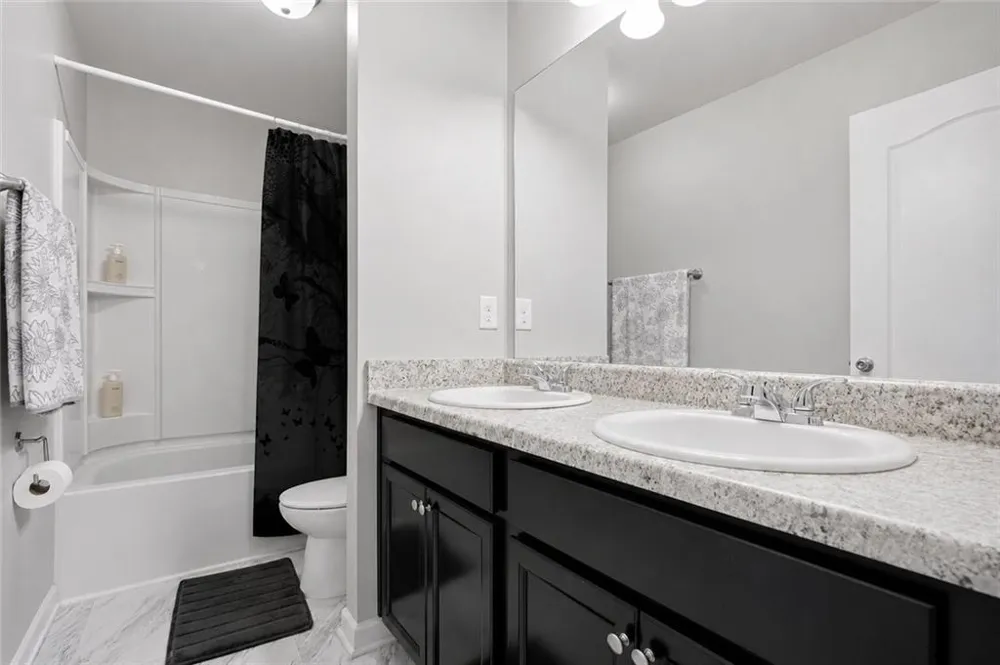 1410 Miller Cove Lane Bethlehem, GA 30620