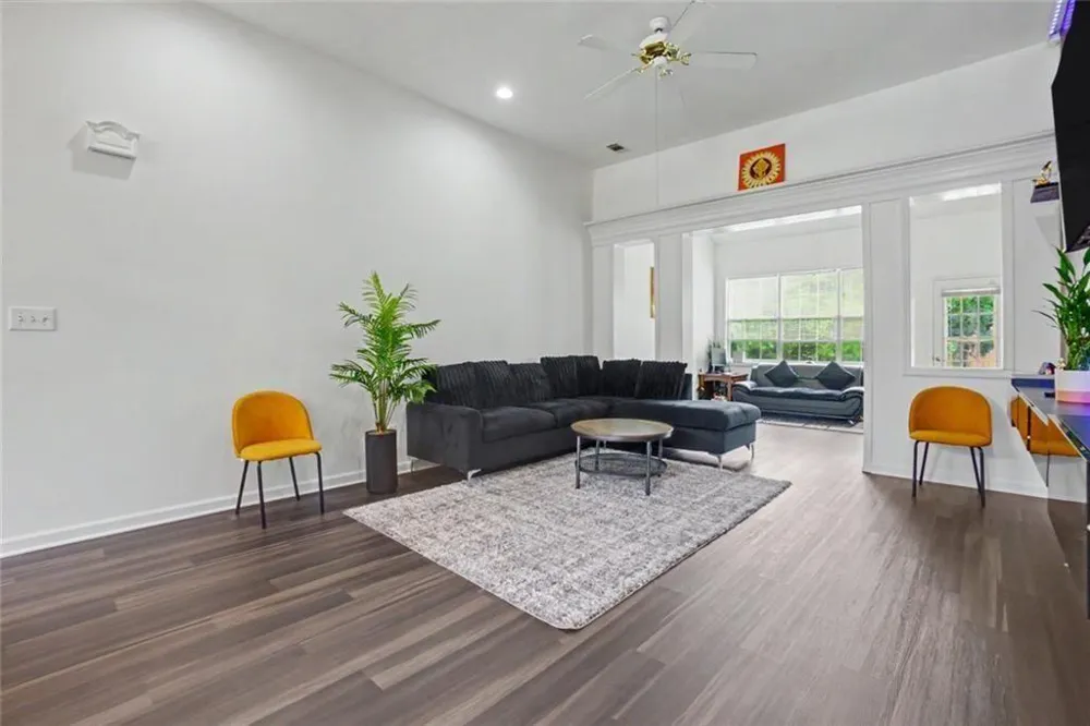 5494 White Cedar Terrace Sugar Hill, GA 30518