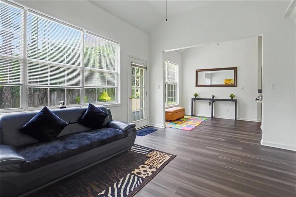 5494 White Cedar Terrace Sugar Hill, GA 30518