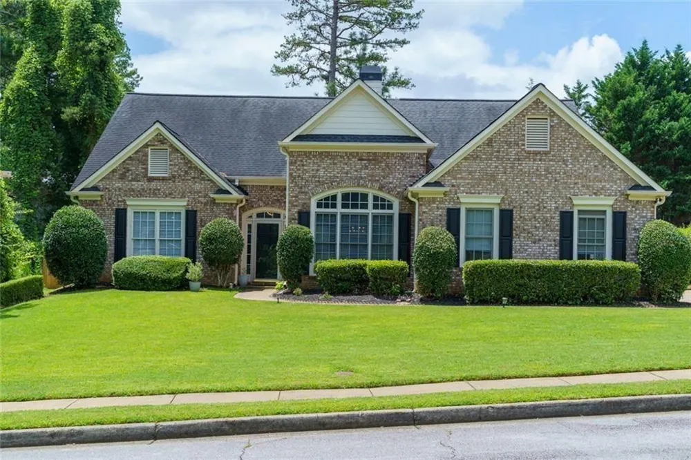5494 White Cedar Terrace Sugar Hill, GA 30518