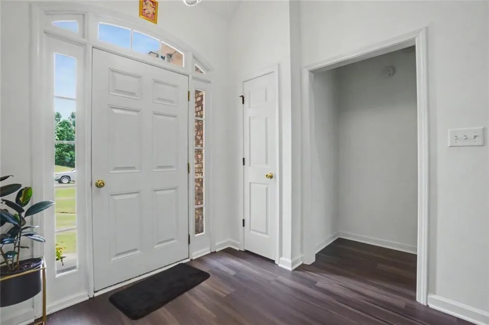 5494 White Cedar Terrace Sugar Hill, GA 30518
