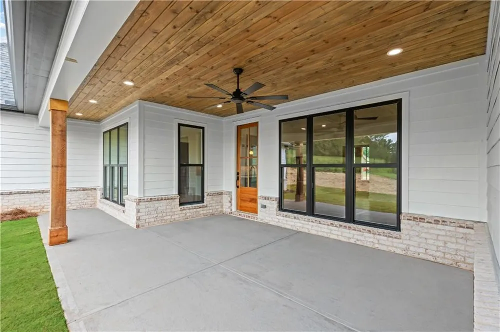 5812 Claybrook Court Clermont, GA 30527