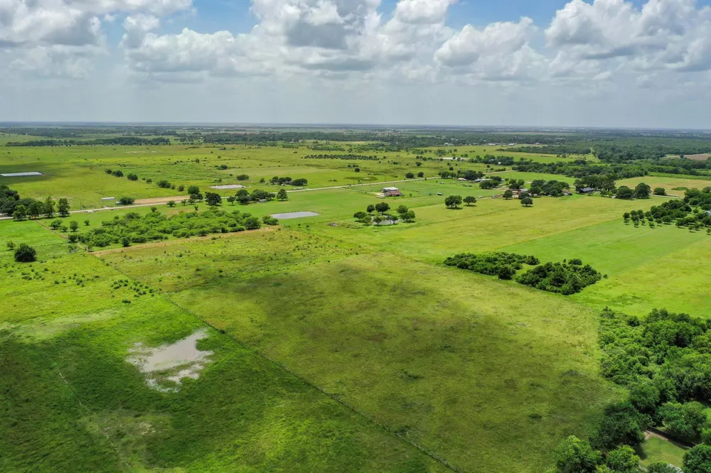5903 Foster School Road Needville, TX 77461