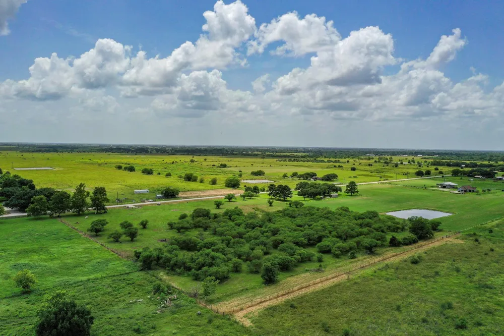 5903 Foster School Road Needville, TX 77461