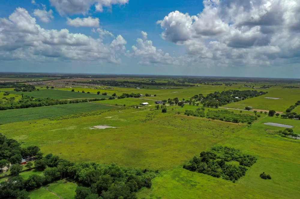 5903 Foster School Road Needville, TX 77461