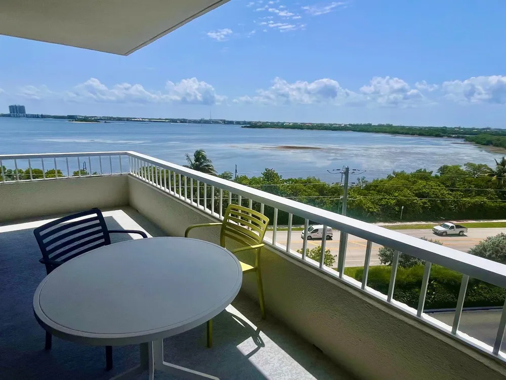 5550 OCEAN DRIVE #6D Singer Island, FL 33404