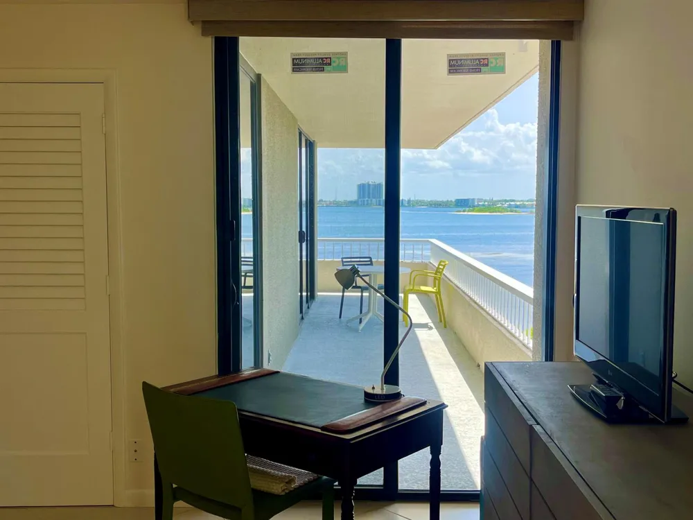 5550 OCEAN DRIVE #6D Singer Island, FL 33404