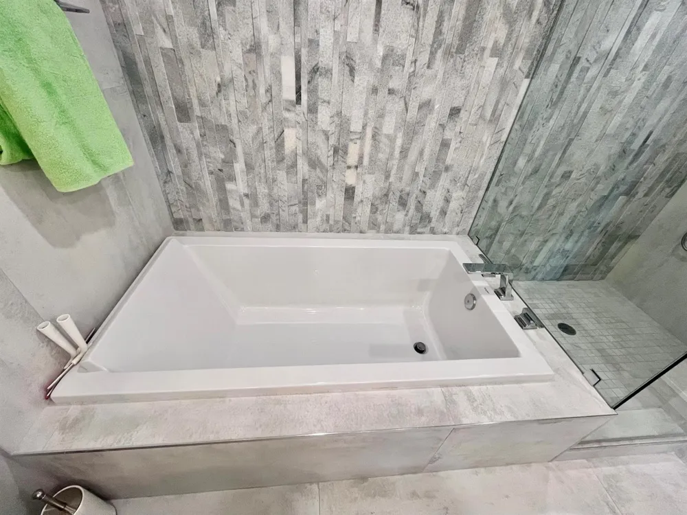 5550 OCEAN DRIVE #6D Singer Island, FL 33404