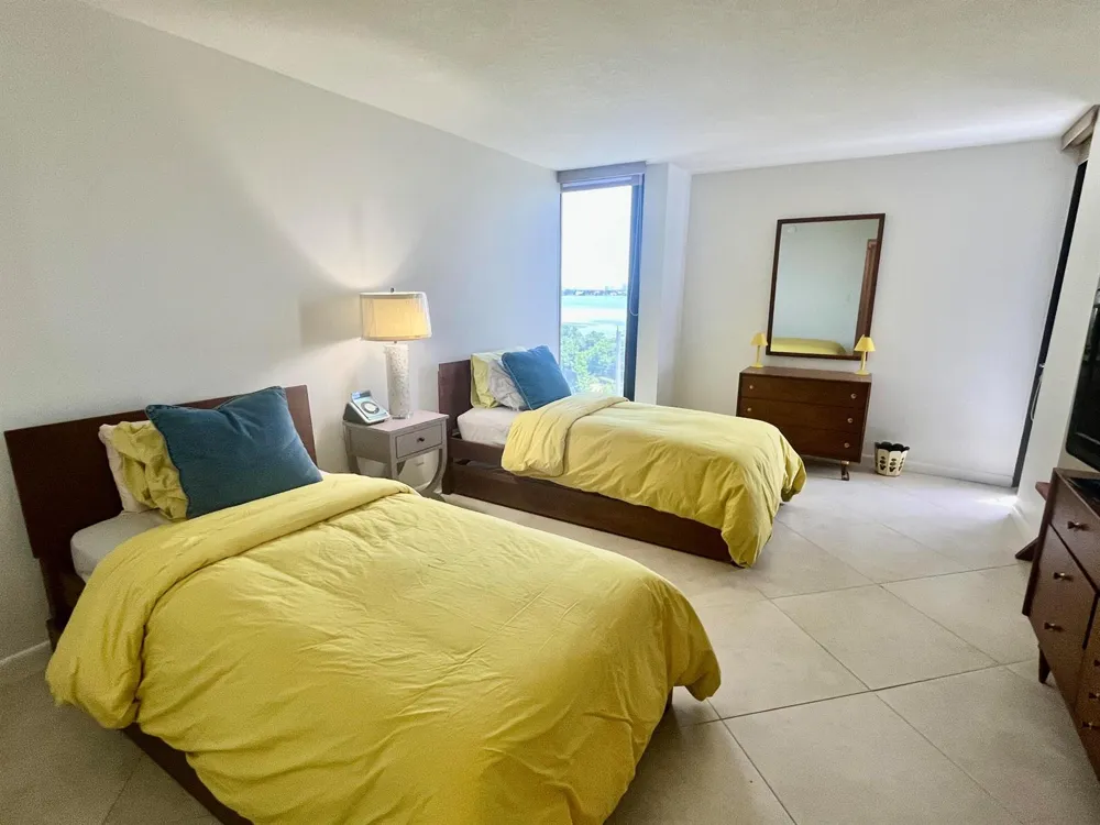 5550 OCEAN DRIVE #6D Singer Island, FL 33404
