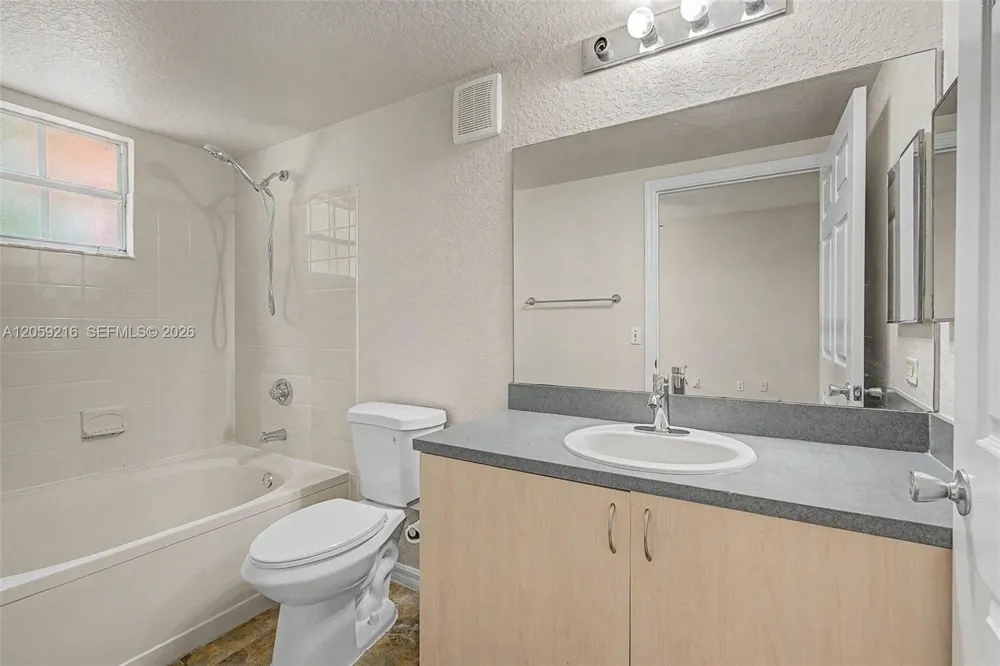 1003 Belmont Ln #1003 North Lauderdale, FL 33068