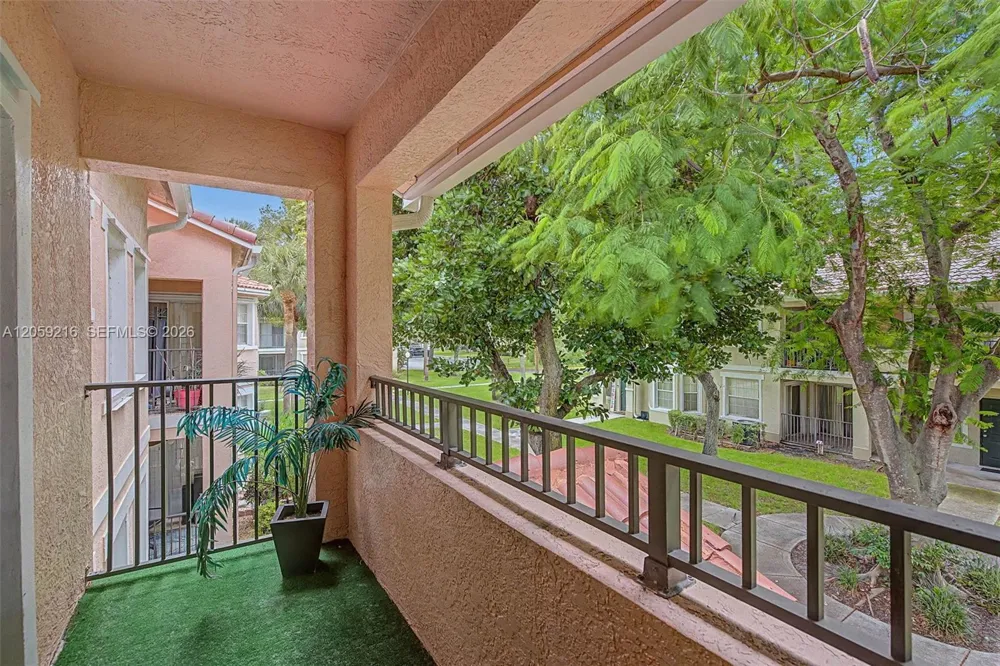 1003 Belmont Ln #1003 North Lauderdale, FL 33068