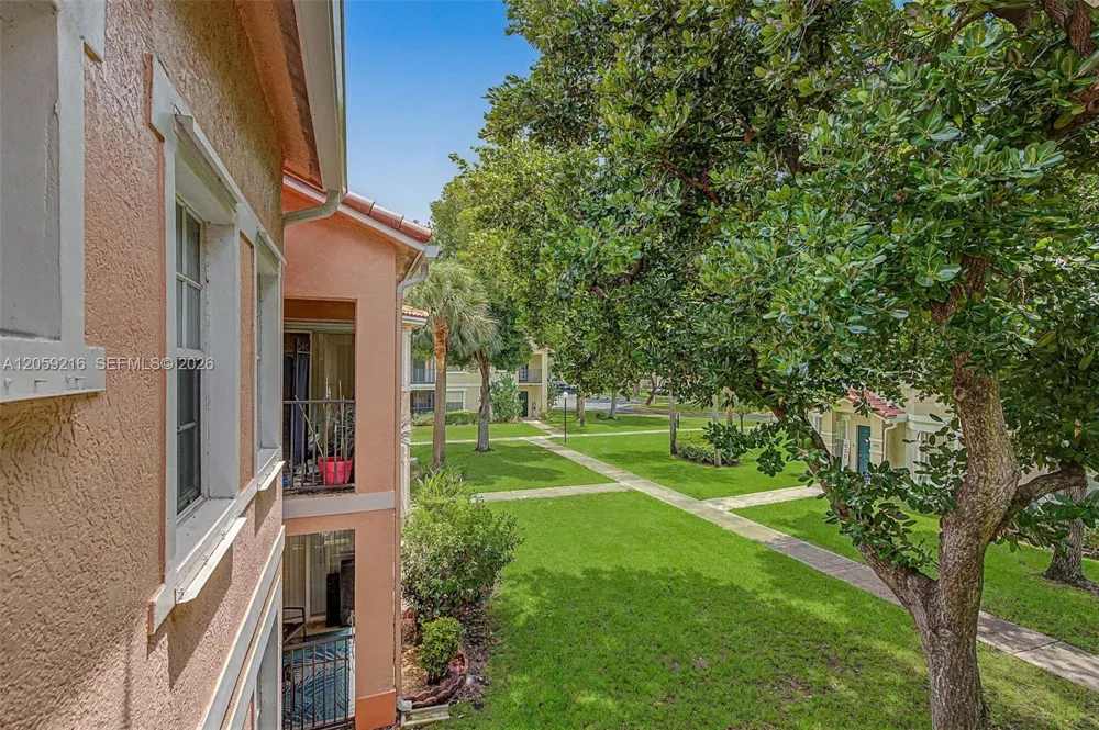 1003 Belmont Ln #1003 North Lauderdale, FL 33068