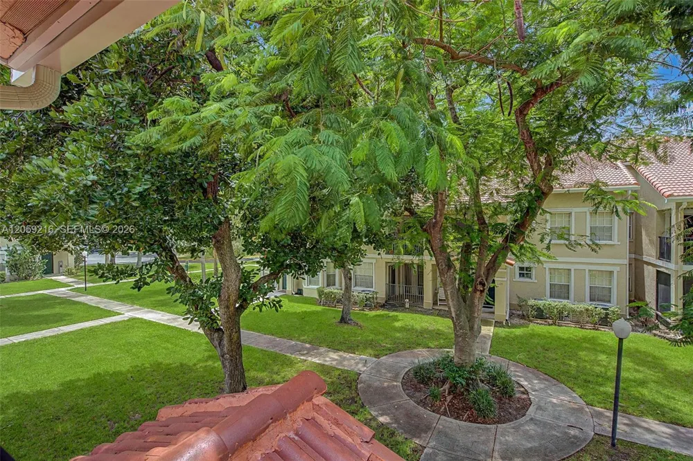 1003 Belmont Ln #1003 North Lauderdale, FL 33068