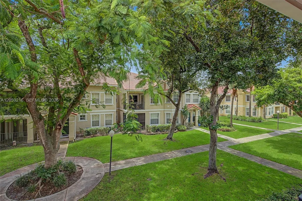 1003 Belmont Ln #1003 North Lauderdale, FL 33068