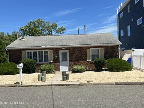 3400 Maritime Drive