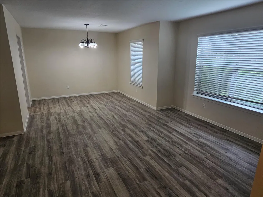1113 E Amherst Lane Deer Park, TX 77536