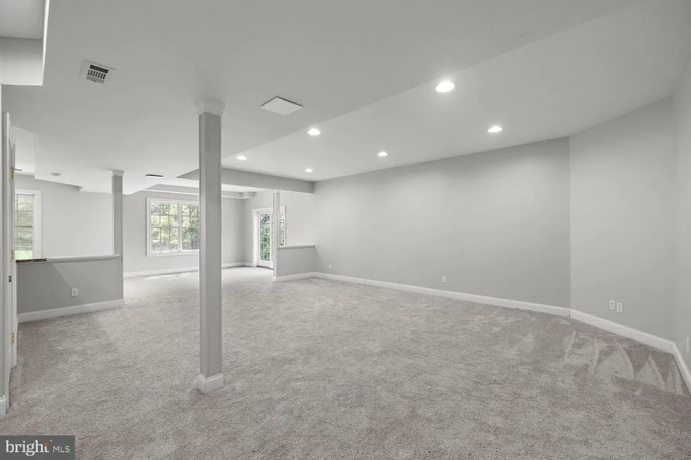 11 DEVONSHIRE COURT Wilmington, DE 19807