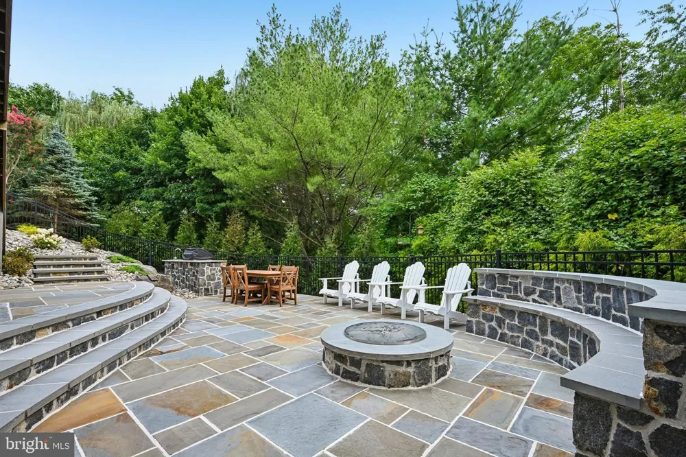 11 DEVONSHIRE COURT Wilmington, DE 19807