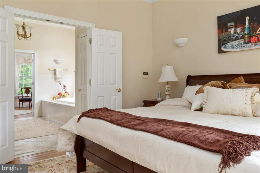 450 GREEN SPRING ROAD Winchester, VA 22603