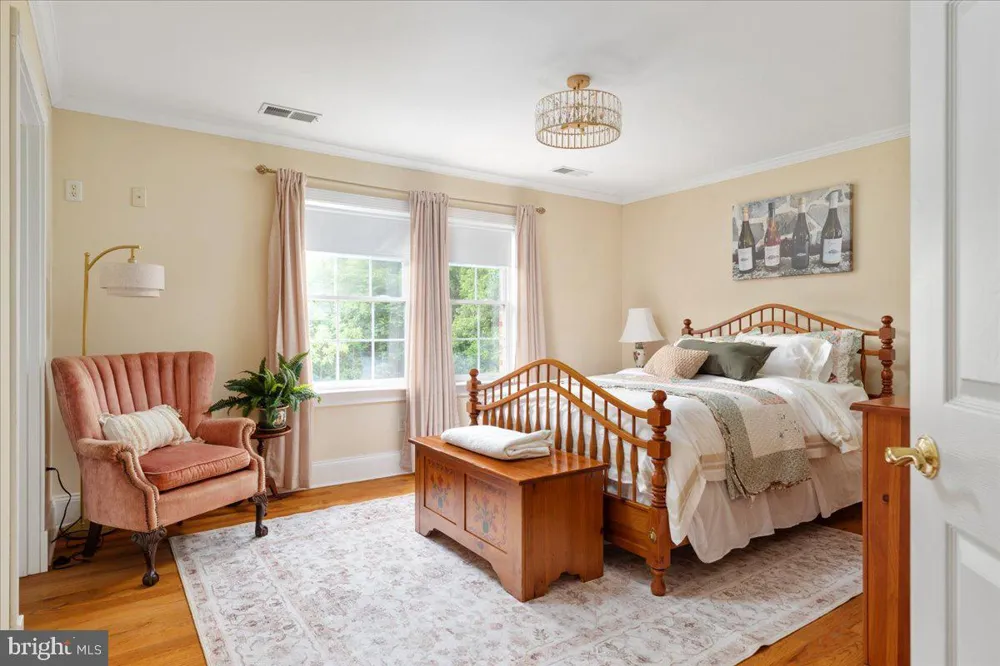 450 GREEN SPRING ROAD Winchester, VA 22603
