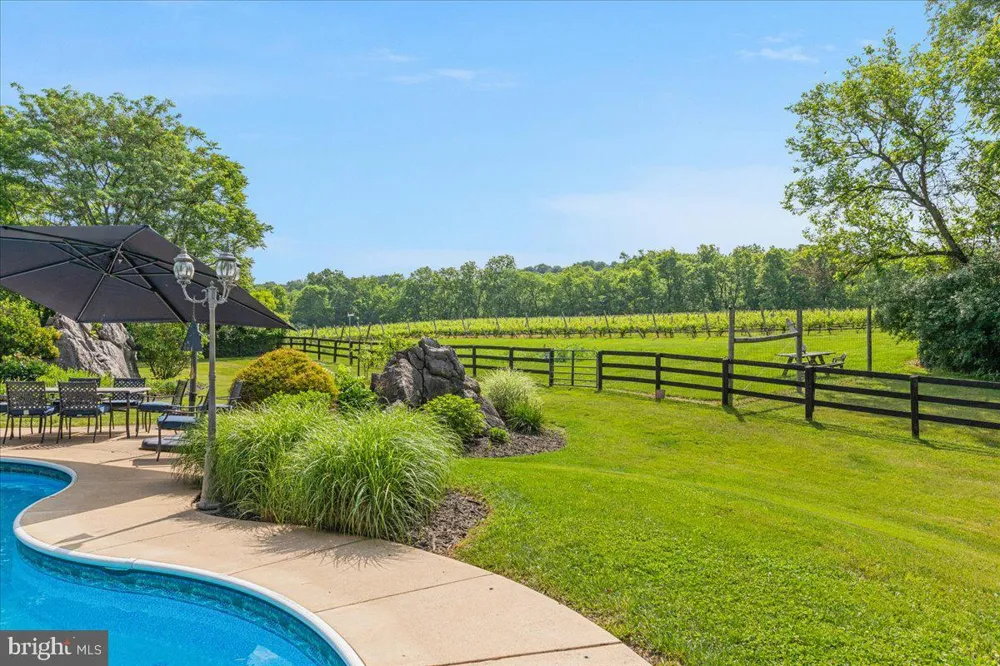 450 GREEN SPRING ROAD Winchester, VA 22603