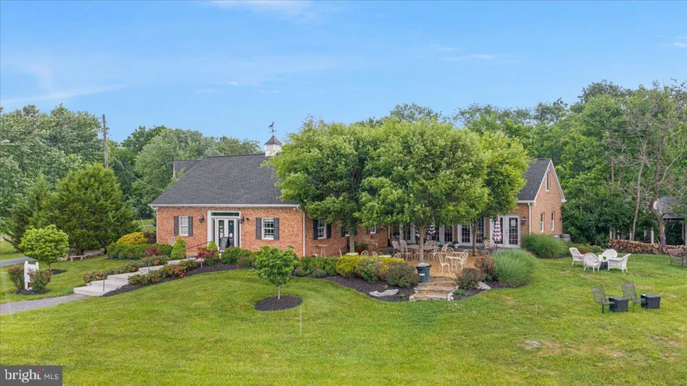 450 GREEN SPRING ROAD Winchester, VA 22603