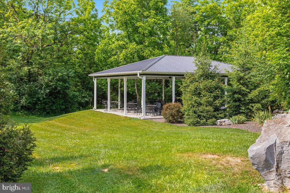 450 GREEN SPRING ROAD Winchester, VA 22603