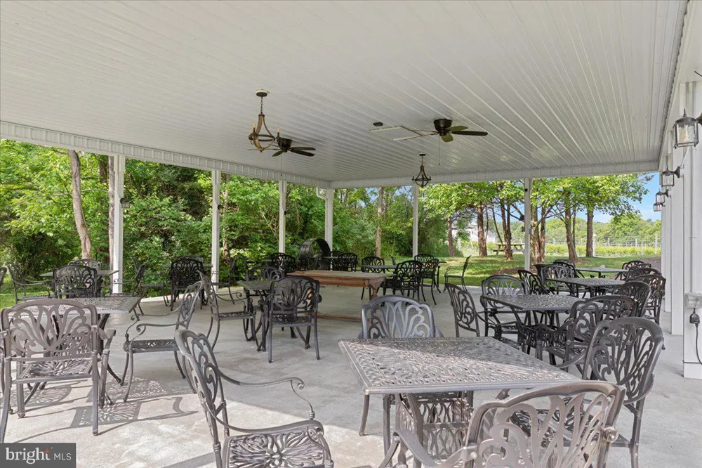 450 GREEN SPRING ROAD Winchester, VA 22603