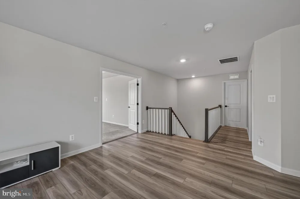 1124 MILLER FARM DR Brunswick, MD 21716