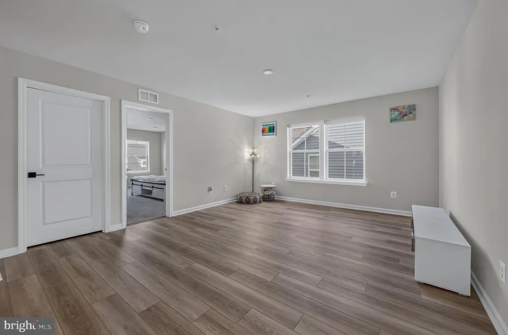 1124 MILLER FARM DR Brunswick, MD 21716