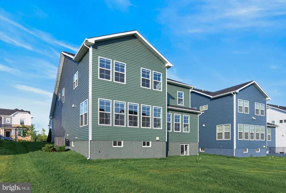 1124 MILLER FARM DR Brunswick, MD 21716