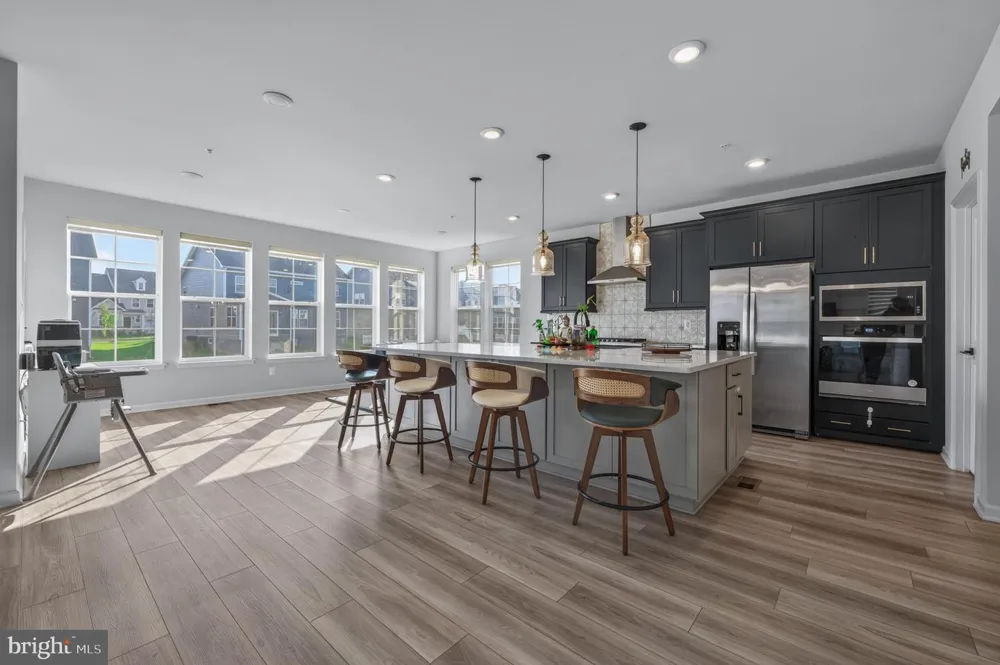 1124 MILLER FARM DR Brunswick, MD 21716