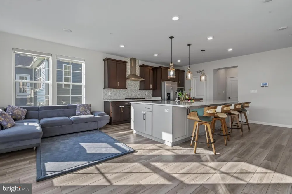 1124 MILLER FARM DR Brunswick, MD 21716