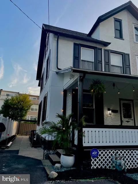 854 SUMMIT GROVE AVENUE