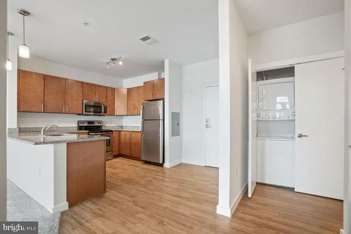 131 BRIDGE STREET #1212 Phoenixville, PA 19460