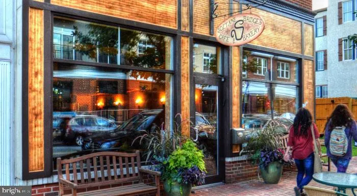 131 BRIDGE STREET #1212 Phoenixville, PA 19460
