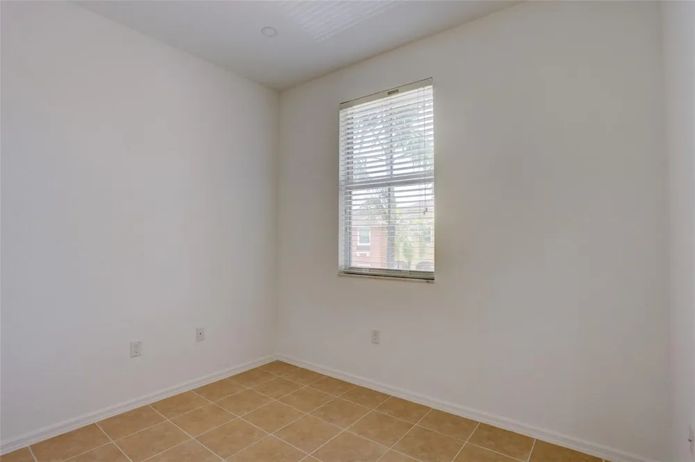 2851 W Prospect Road #305 Tamarac, FL 33309