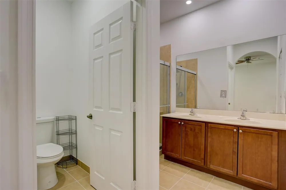 2851 W Prospect Road #305 Tamarac, FL 33309