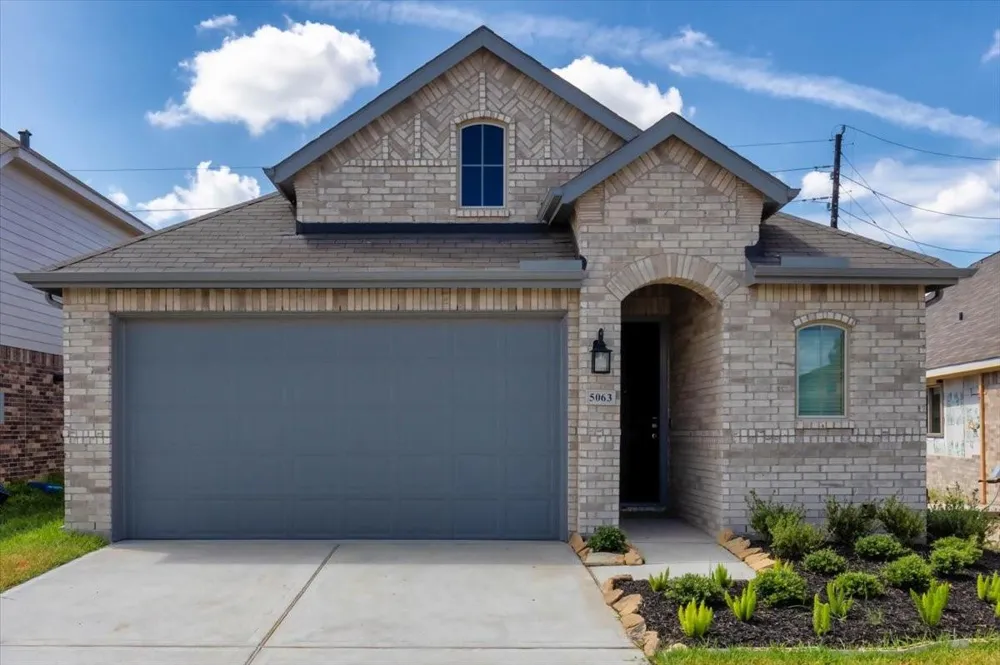 5063 Hazel Orchard Drive Houston, TX 77066