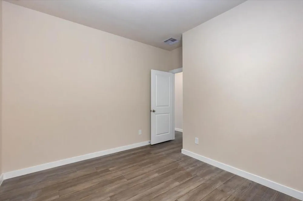 5063 Hazel Orchard Drive Houston, TX 77066