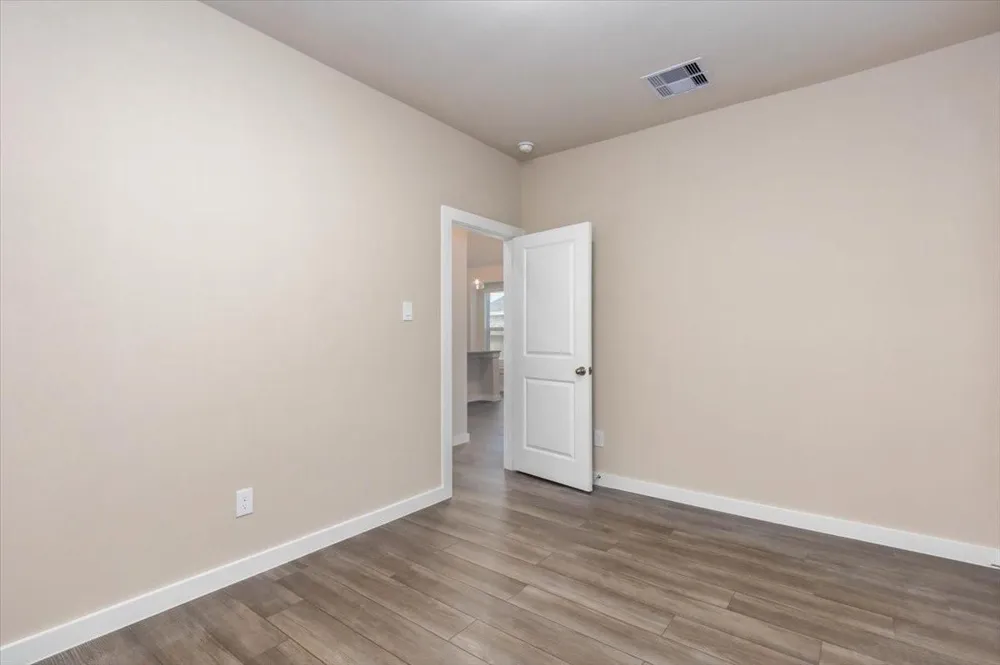 5063 Hazel Orchard Drive Houston, TX 77066