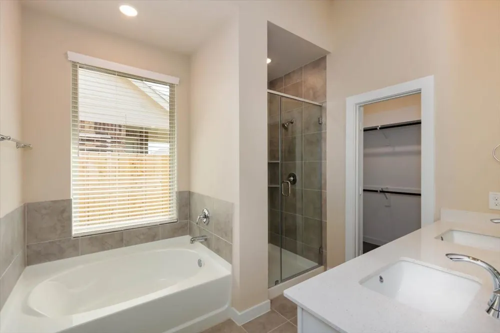5063 Hazel Orchard Drive Houston, TX 77066