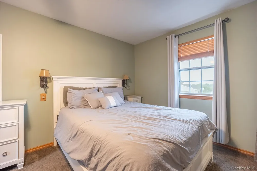 22 Hemlock Court Fishkill, NY 12524