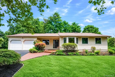 15 Dix Circle